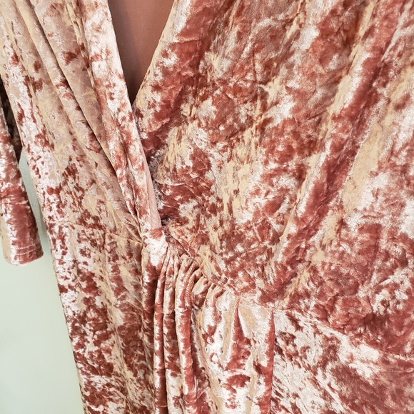 Womens Pink Velvet Hi-Lo Quarter Sleeve Dress, Large - Picture 3 of 6